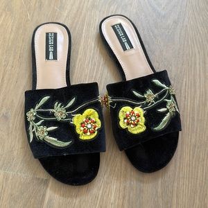 Size 7, Design Lab velvet embroidered sandals